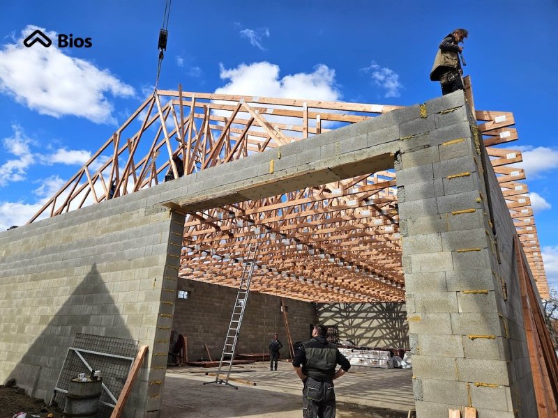 Hala Rovné - montáž